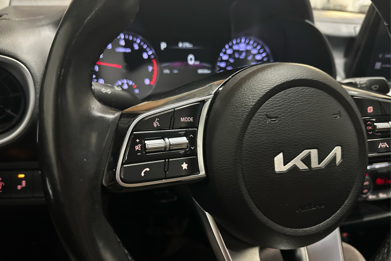 2023 Kia Forte Sedan — photo 27 of 32
