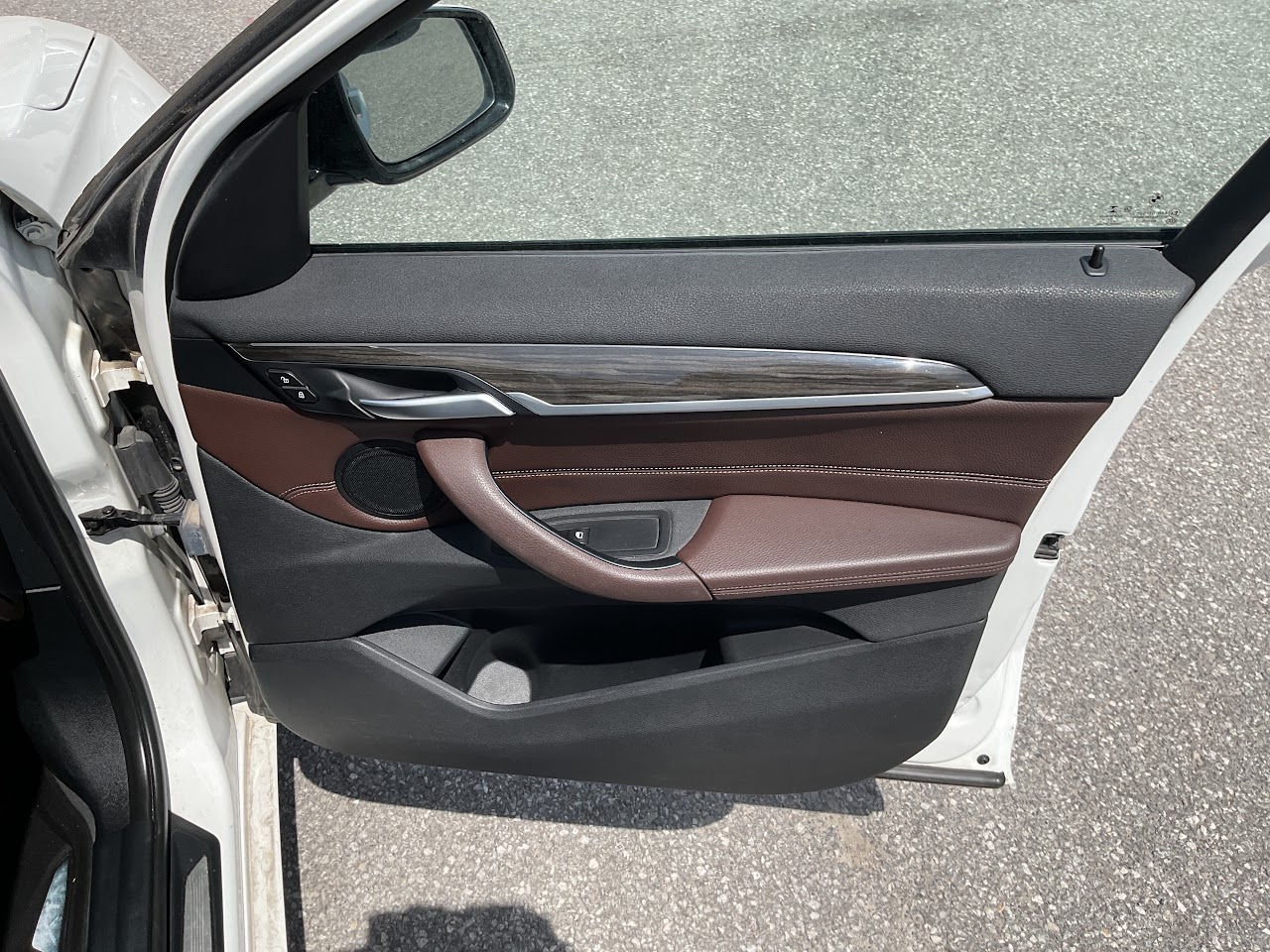 2018 BMW X1 — photo 30 of 33