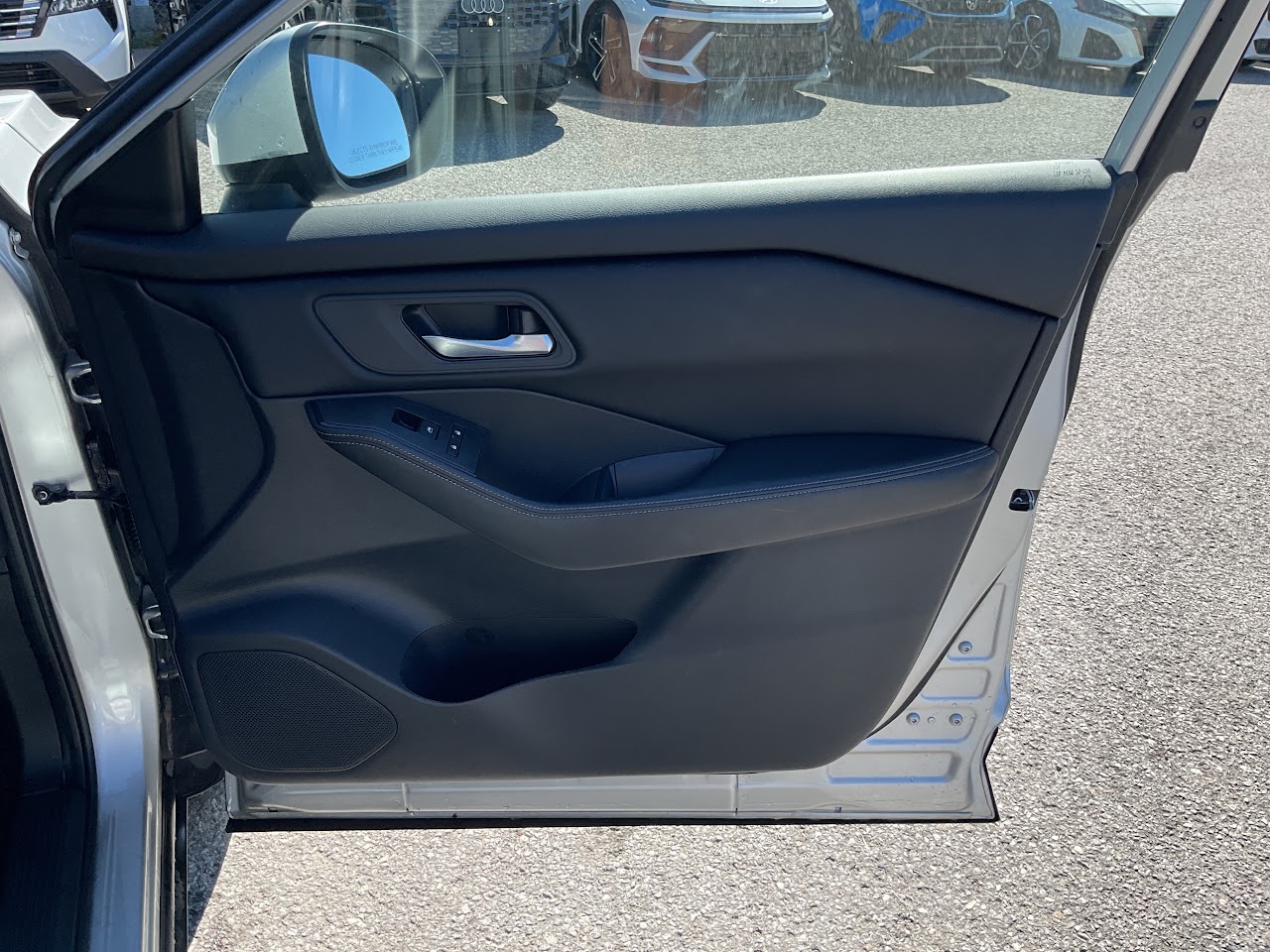 2025 Nissan Rogue — photo 19 de 34