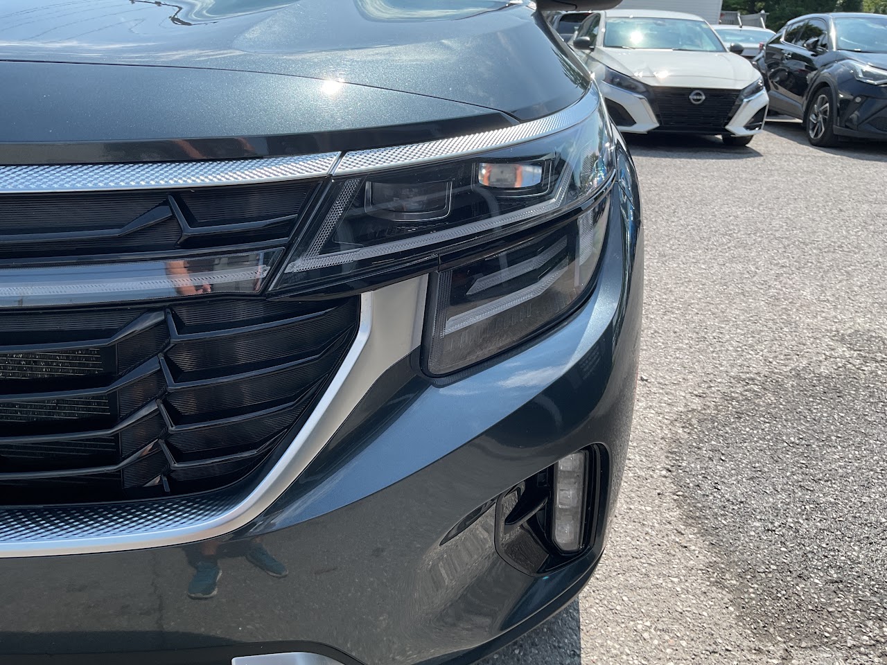 2025 Kia Seltos — photo 15 of 34