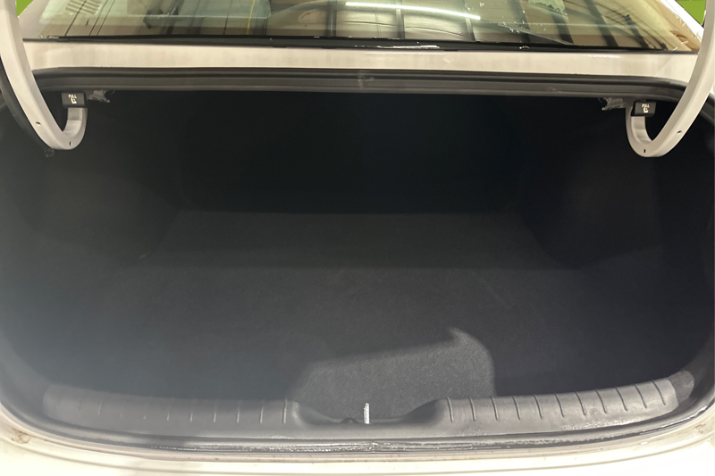 2026 Hyundai Elantra — photo 11 of 32