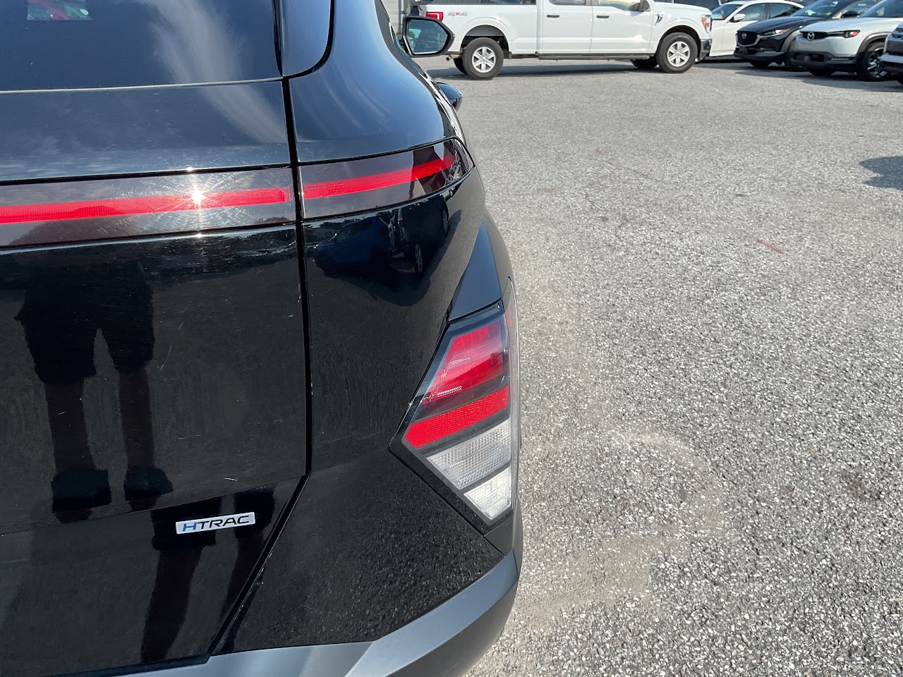 2025 Hyundai Kona — photo 17 of 34