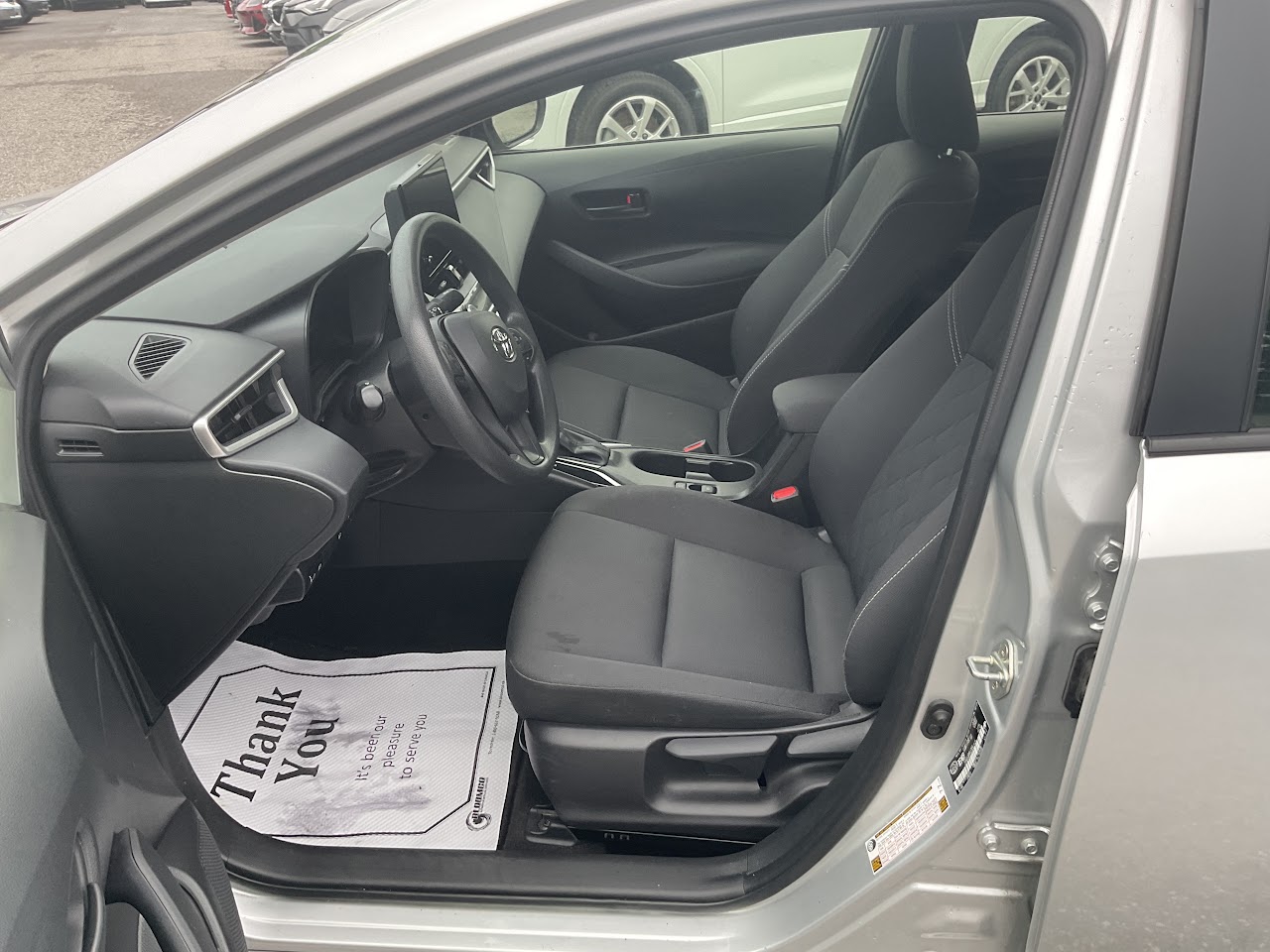 2025 Toyota Corolla — photo 20 of 34