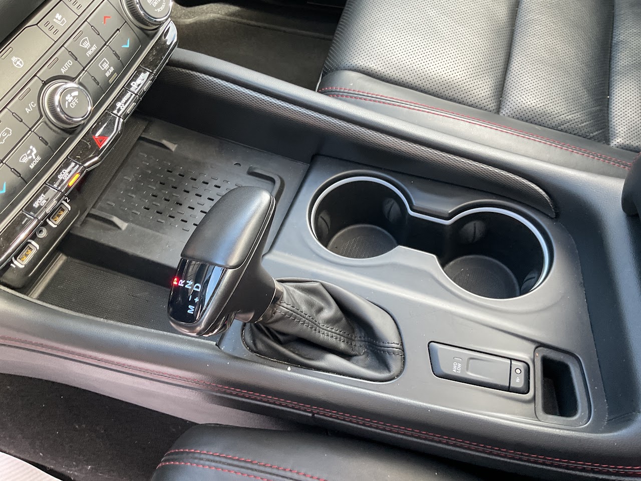 2025 Dodge Durango — photo 29 de 34