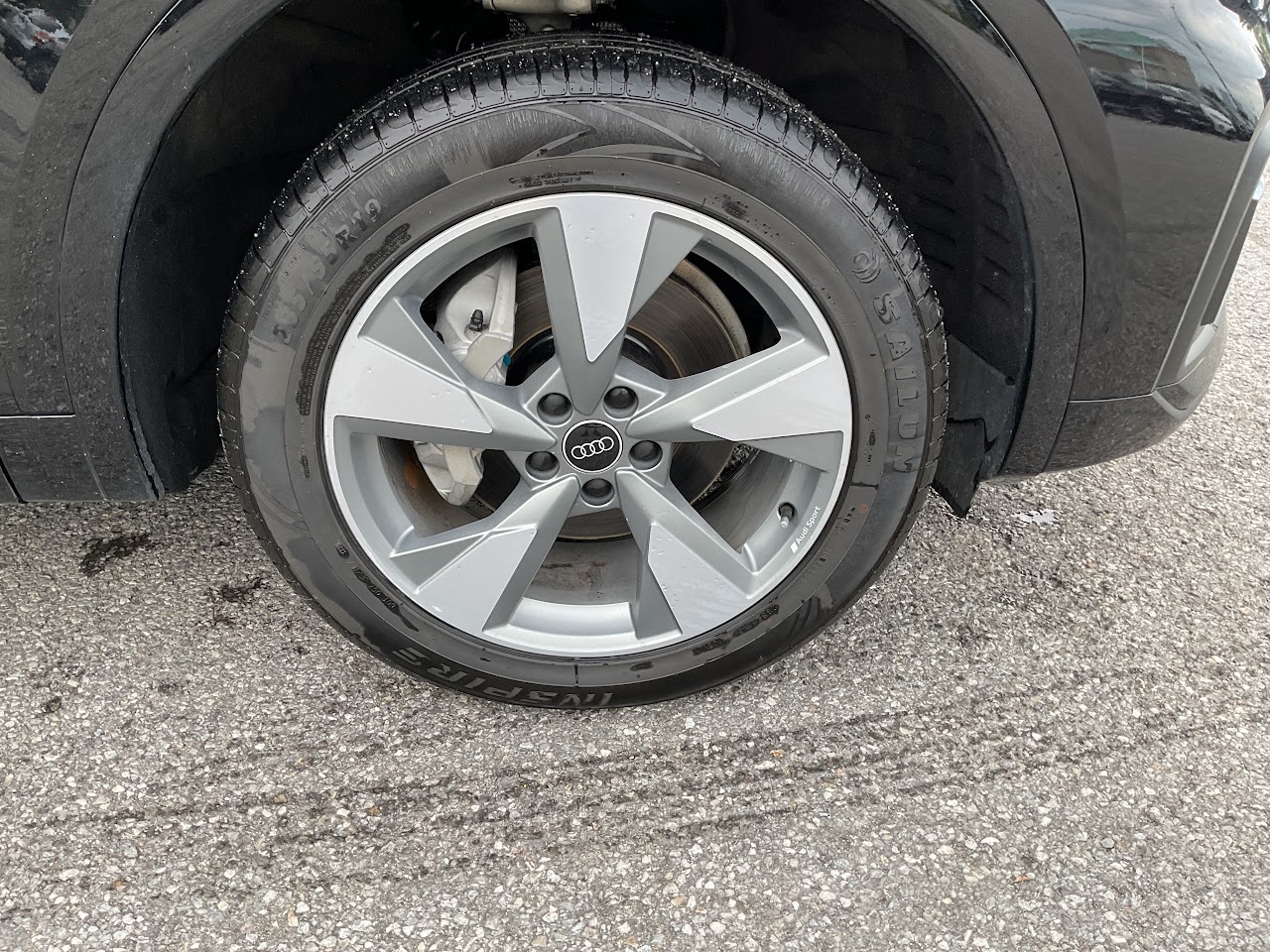 2024 Audi Q5 — photo 12 of 33