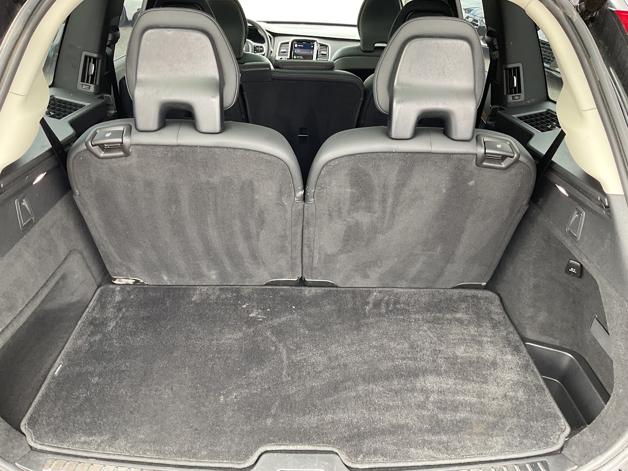 2024 Volvo XC90 — photo 34 of 34