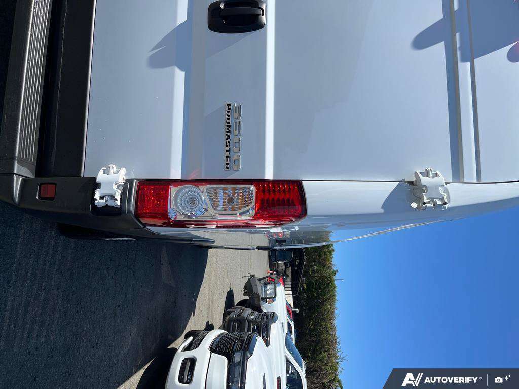2025 Ram ProMaster Cargo Van — photo 11 of 23