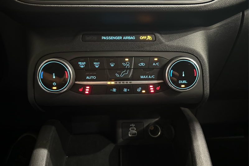 2025 Ford Escape — photo 27 de 33