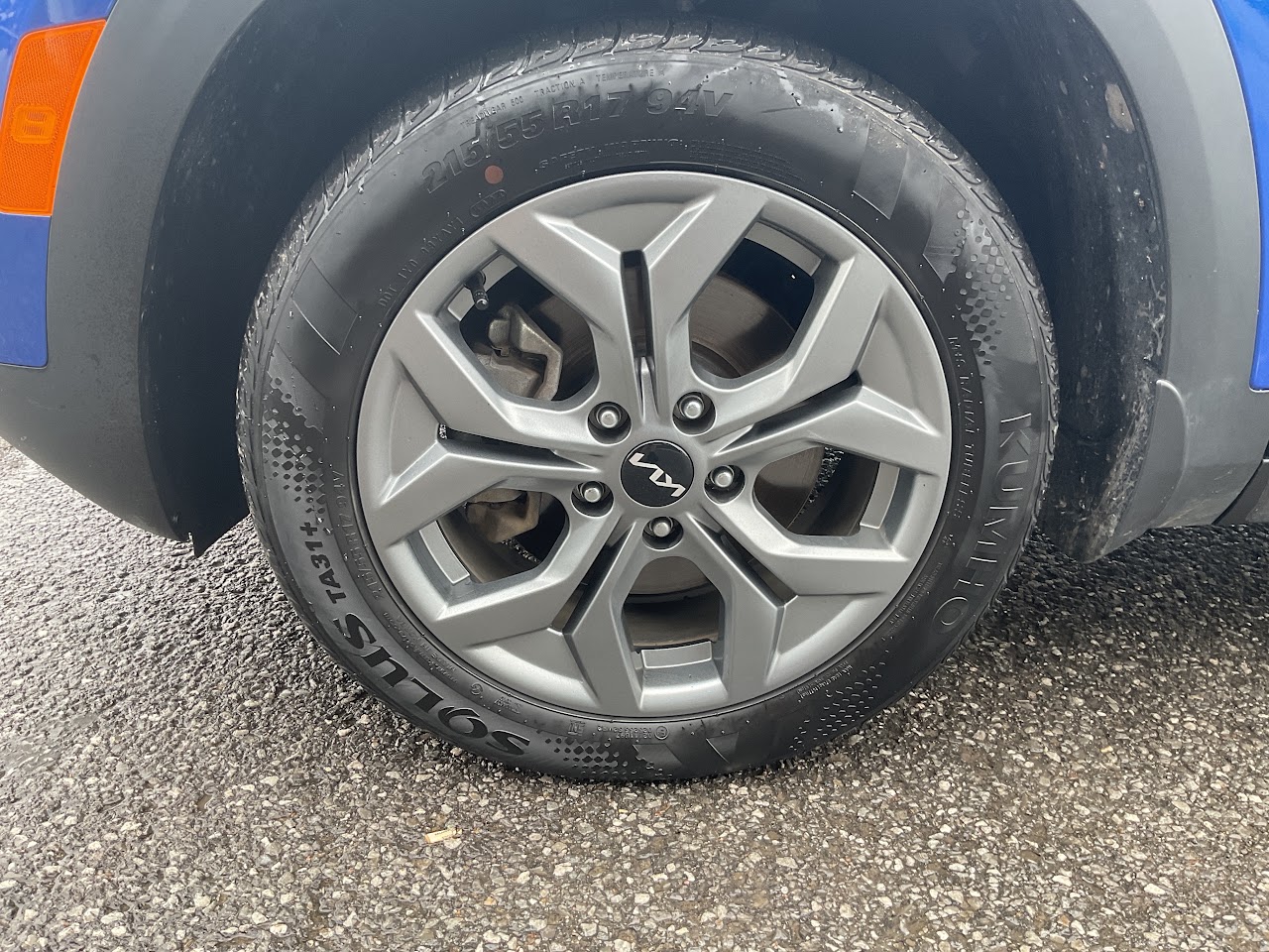 2025 Kia Seltos — photo 10 of 34