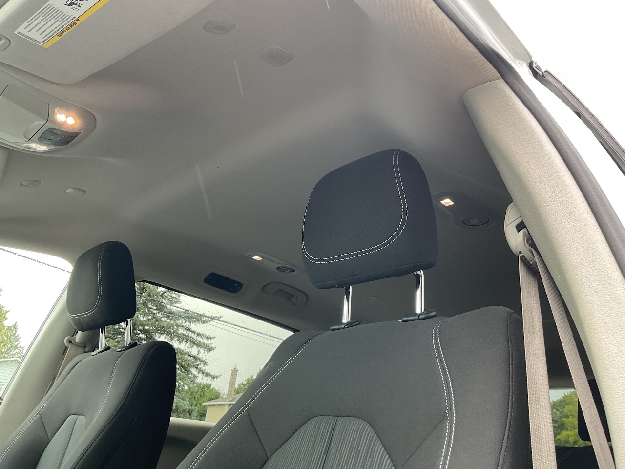 2023 Chrysler Grand Caravan — photo 32 of 34