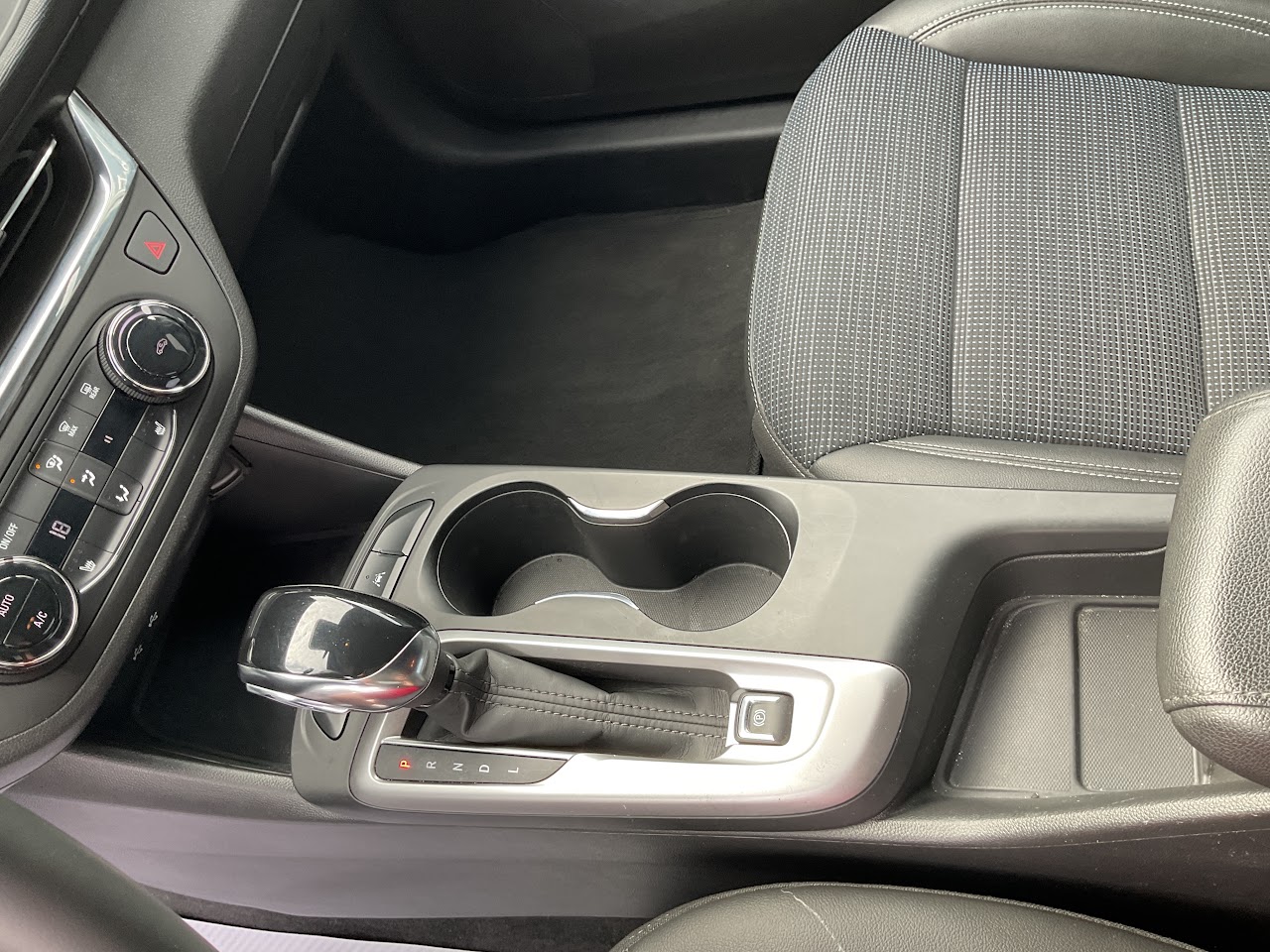 2025 Buick Envista — photo 28 de 32