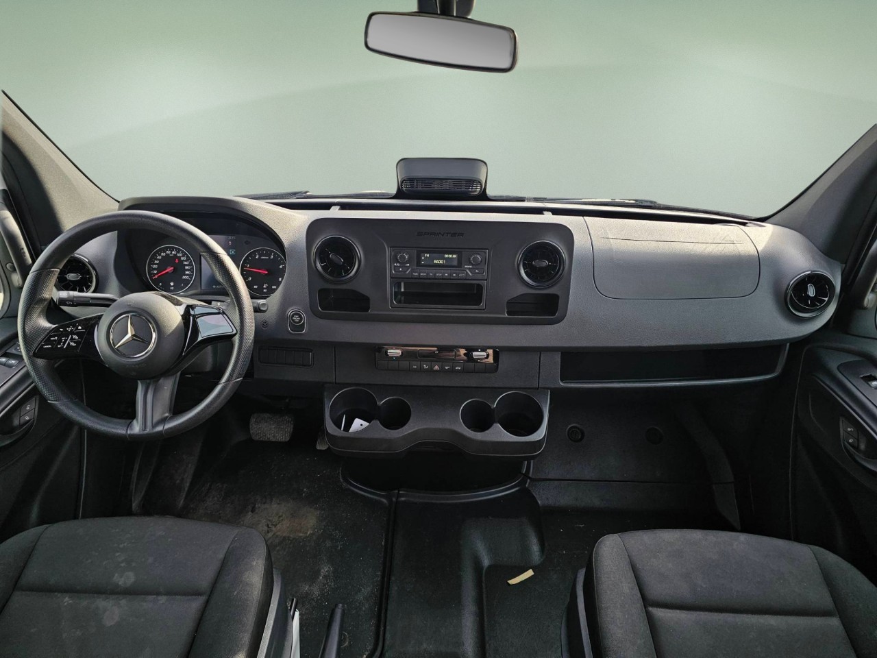 2025 Mercedes-Benz Sprinter Cargo Van — photo 17 of 18