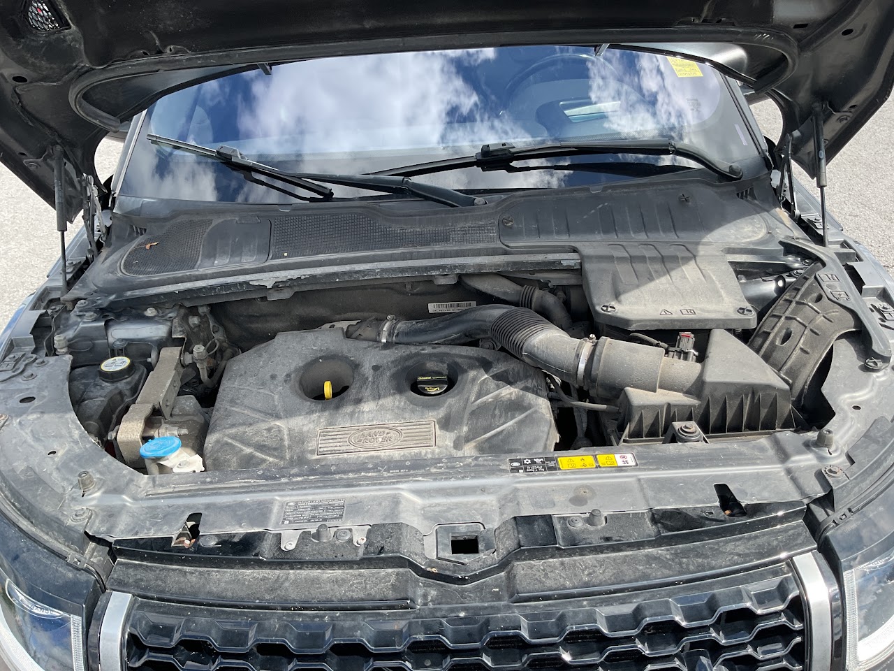2017 Land Rover Range Rover Evoque — photo 35 of 36